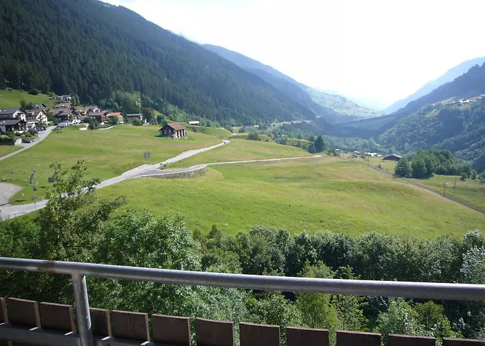 Disentiserhof C502 * ديسنتس