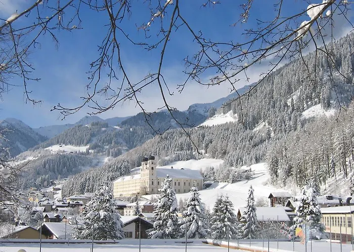 Disentiserhof C502 شقة